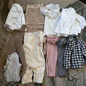 ✨SOLD✨Lot of baby girl’s clothes (3-12 months)